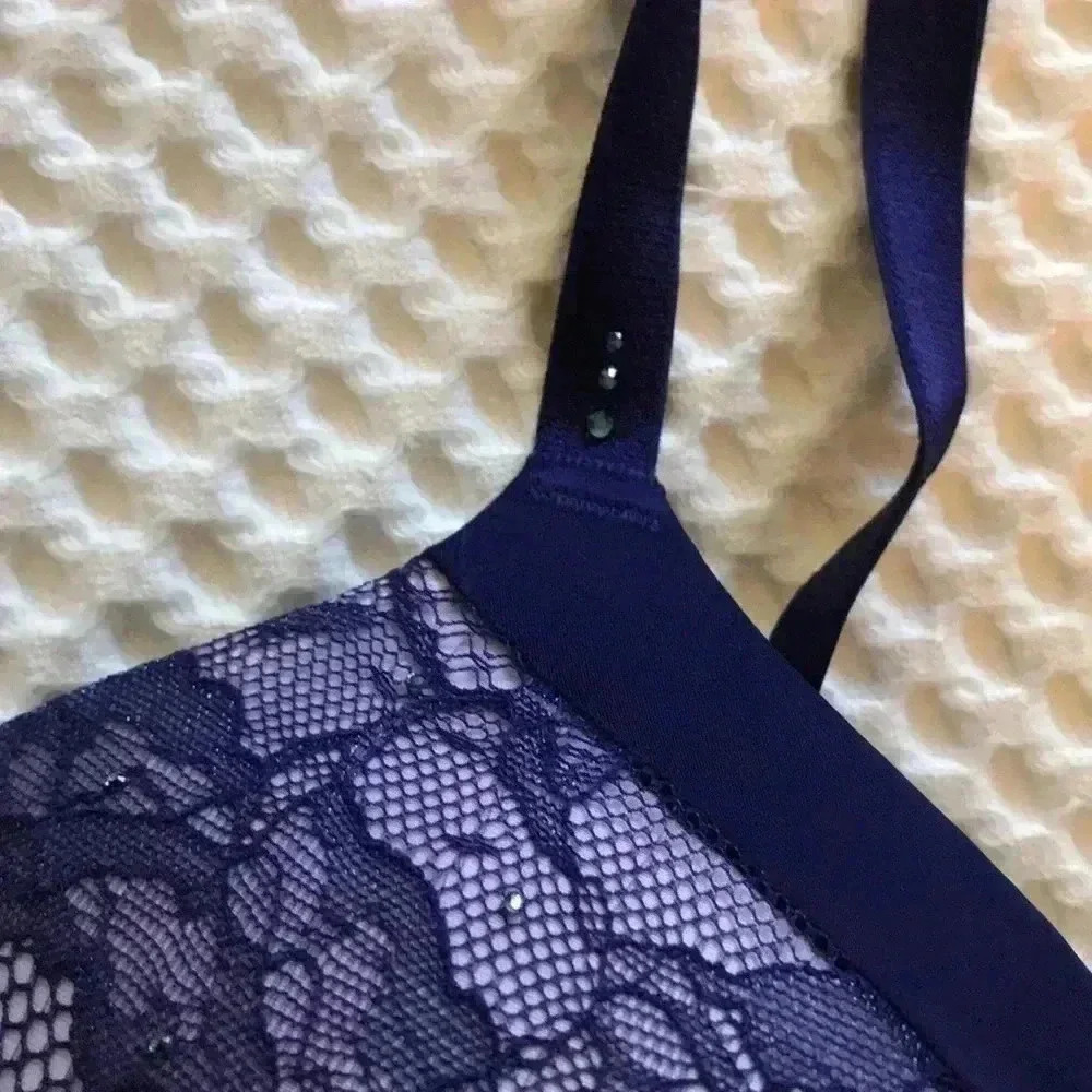 Vs bra - Picture 2 of 5